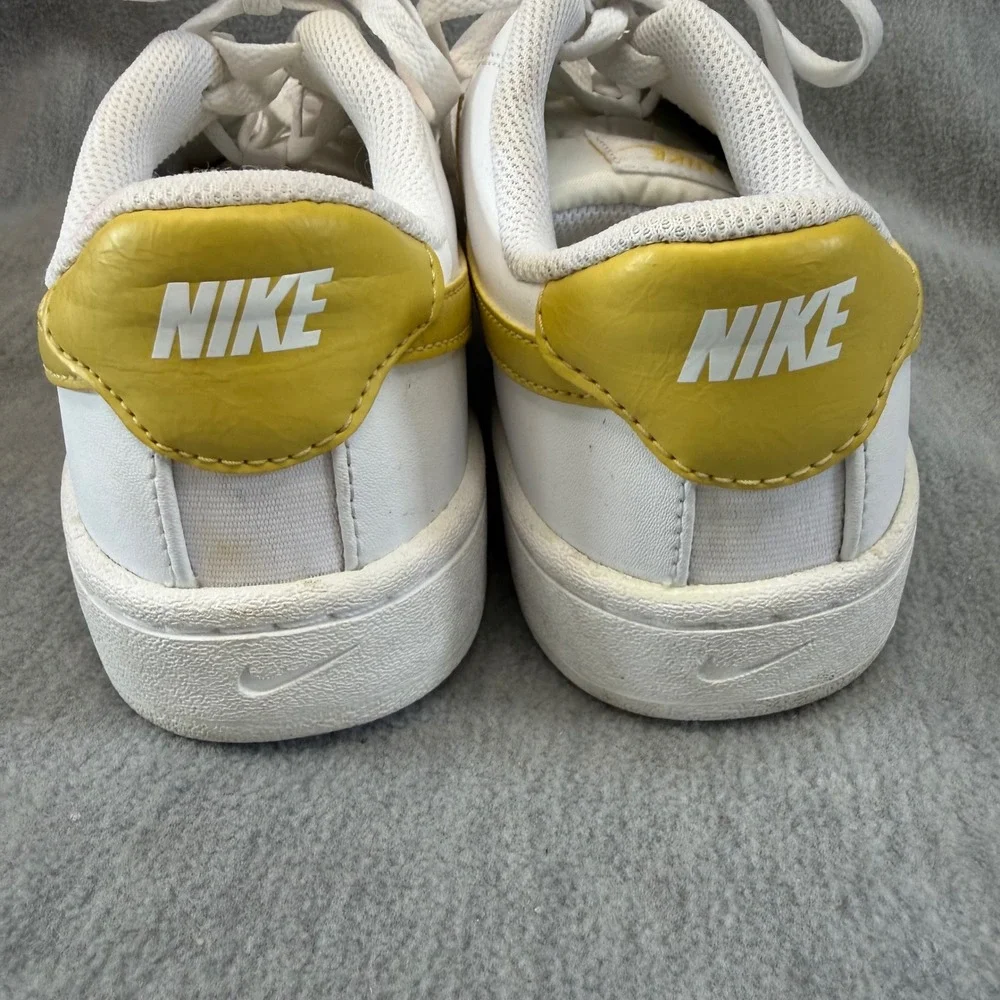 Nike Court Royale 2 Sneakers Womens Size 9 White Yellow Good Low‎ Top Leather